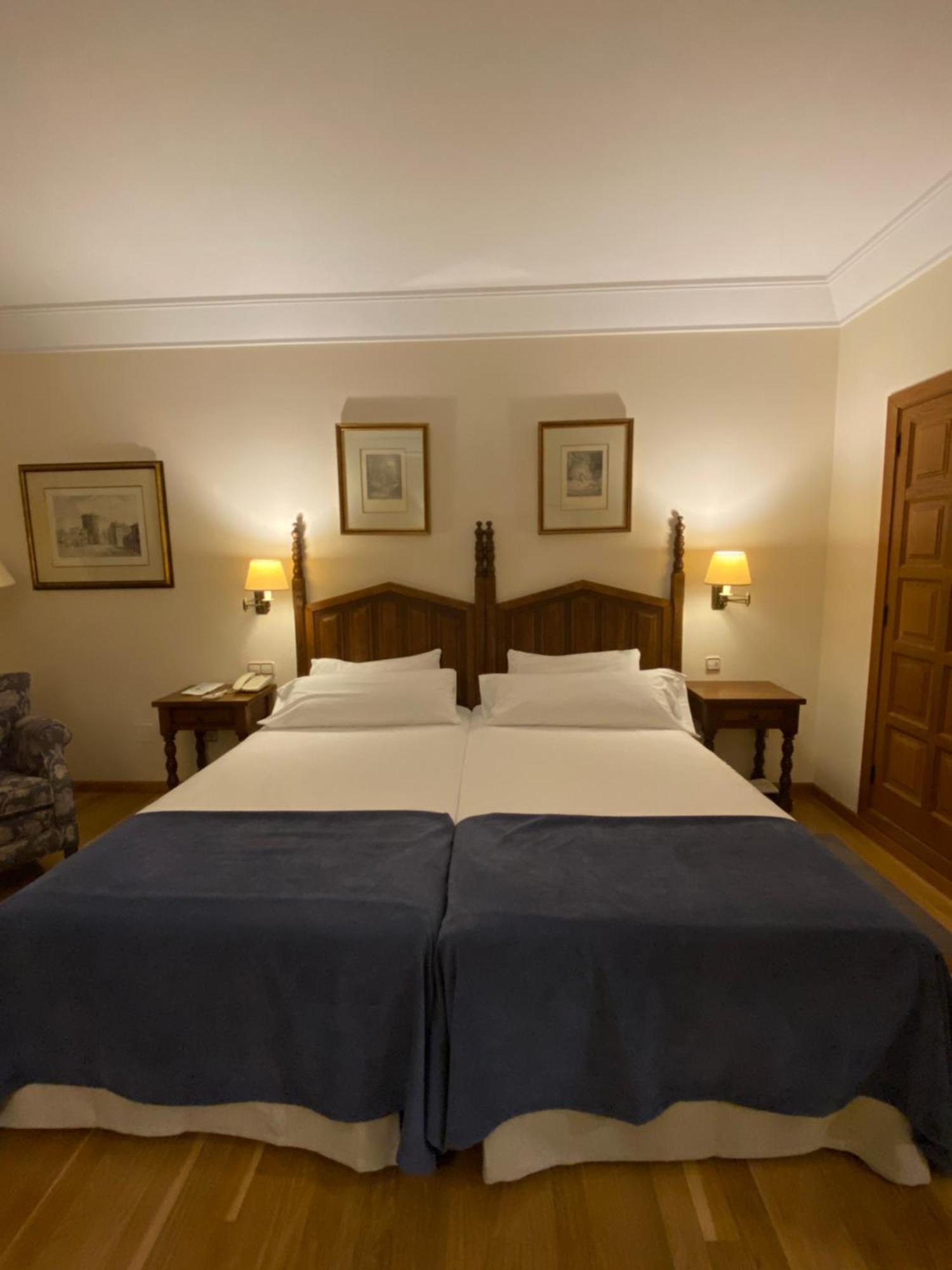 Parador De Vilalba Εξωτερικό φωτογραφία
