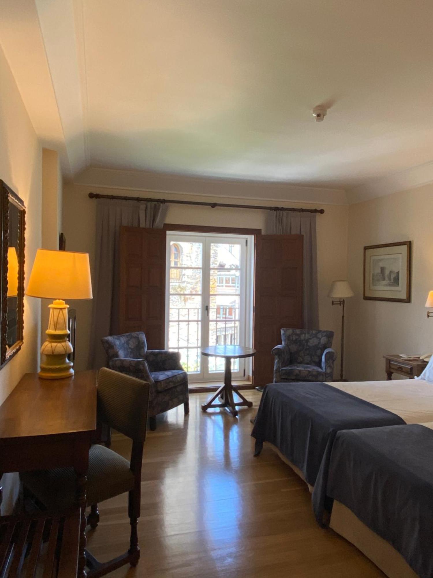 Parador De Vilalba Εξωτερικό φωτογραφία