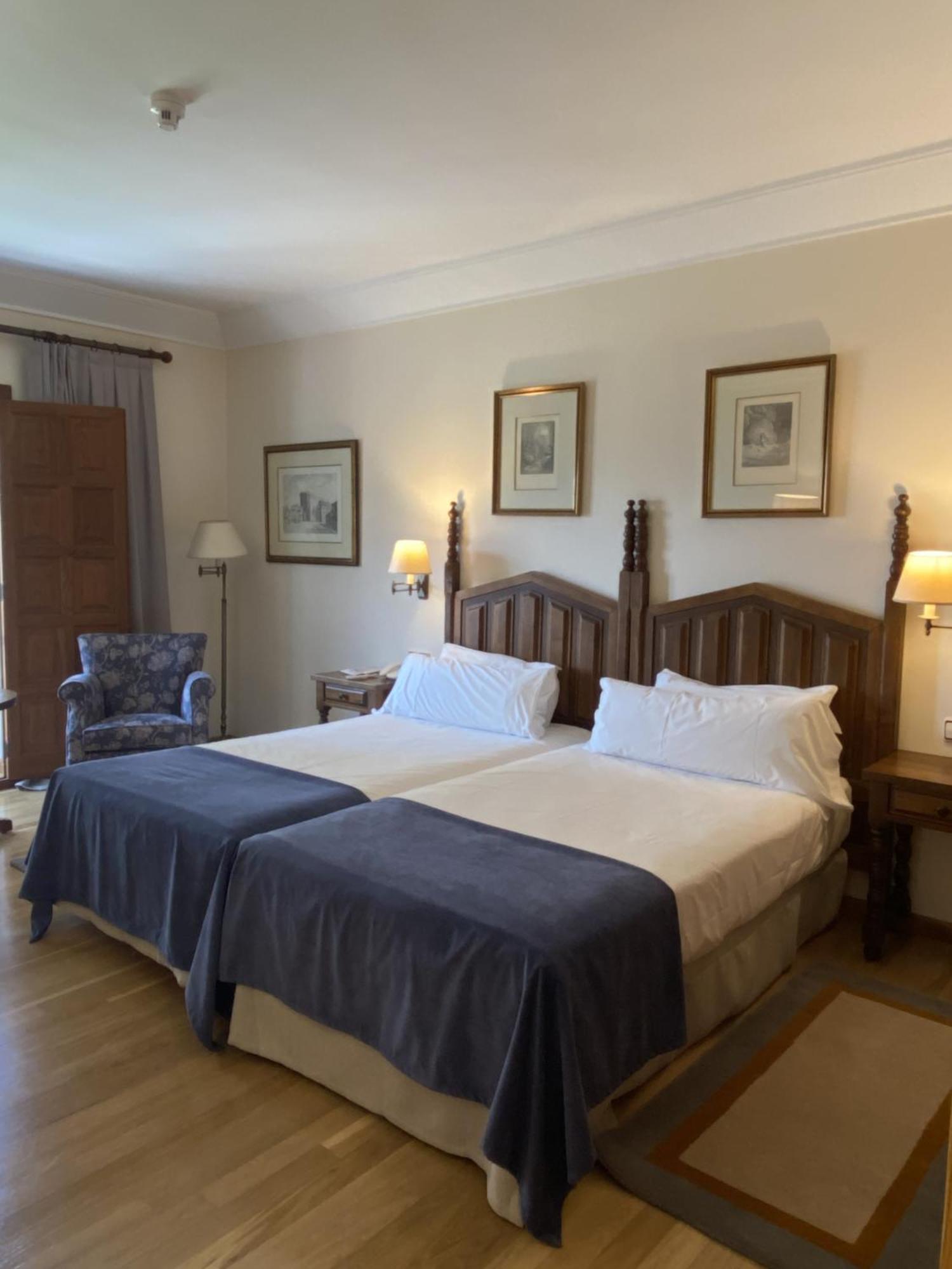 Parador De Vilalba Εξωτερικό φωτογραφία
