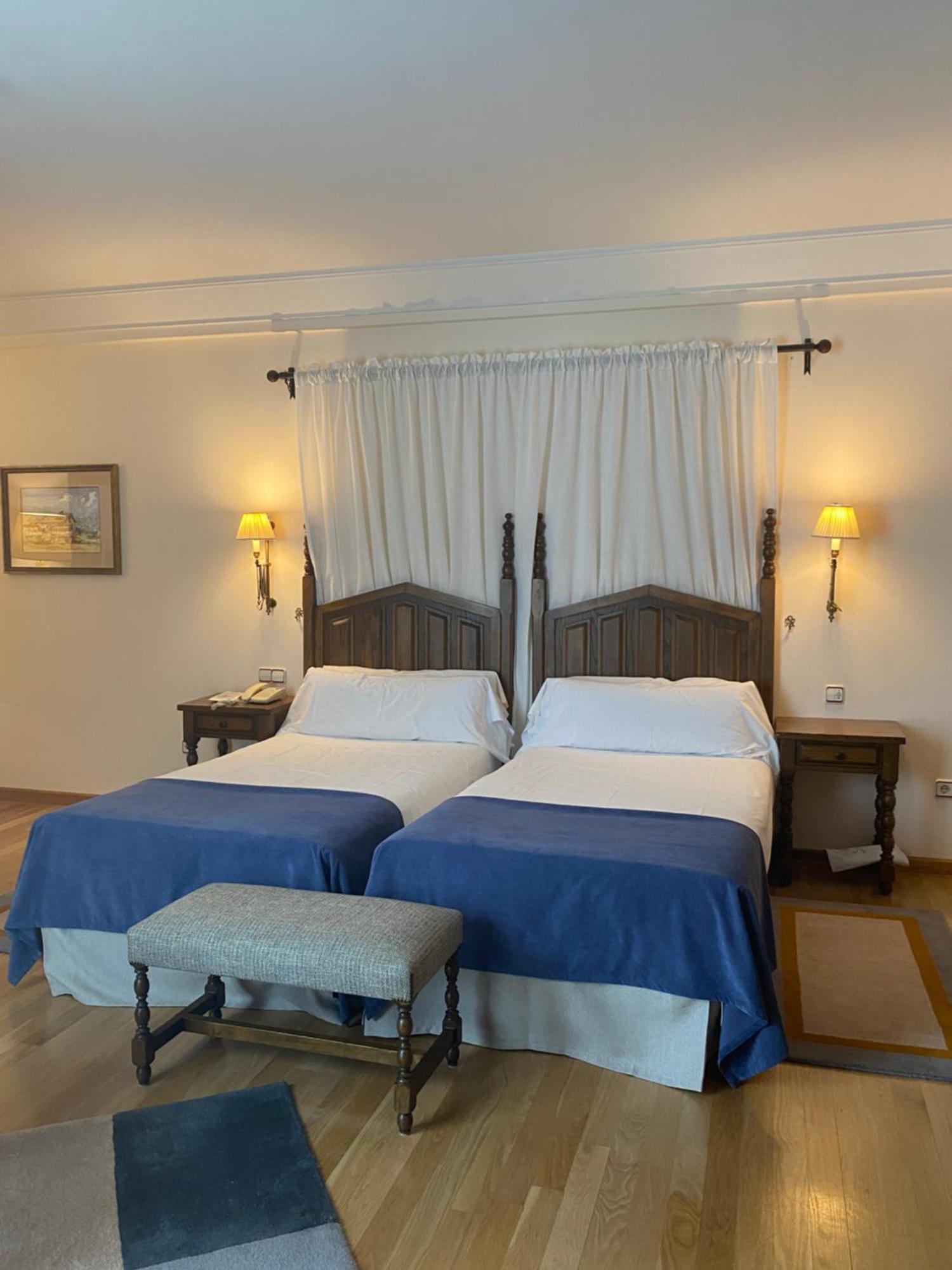 Parador De Vilalba Εξωτερικό φωτογραφία